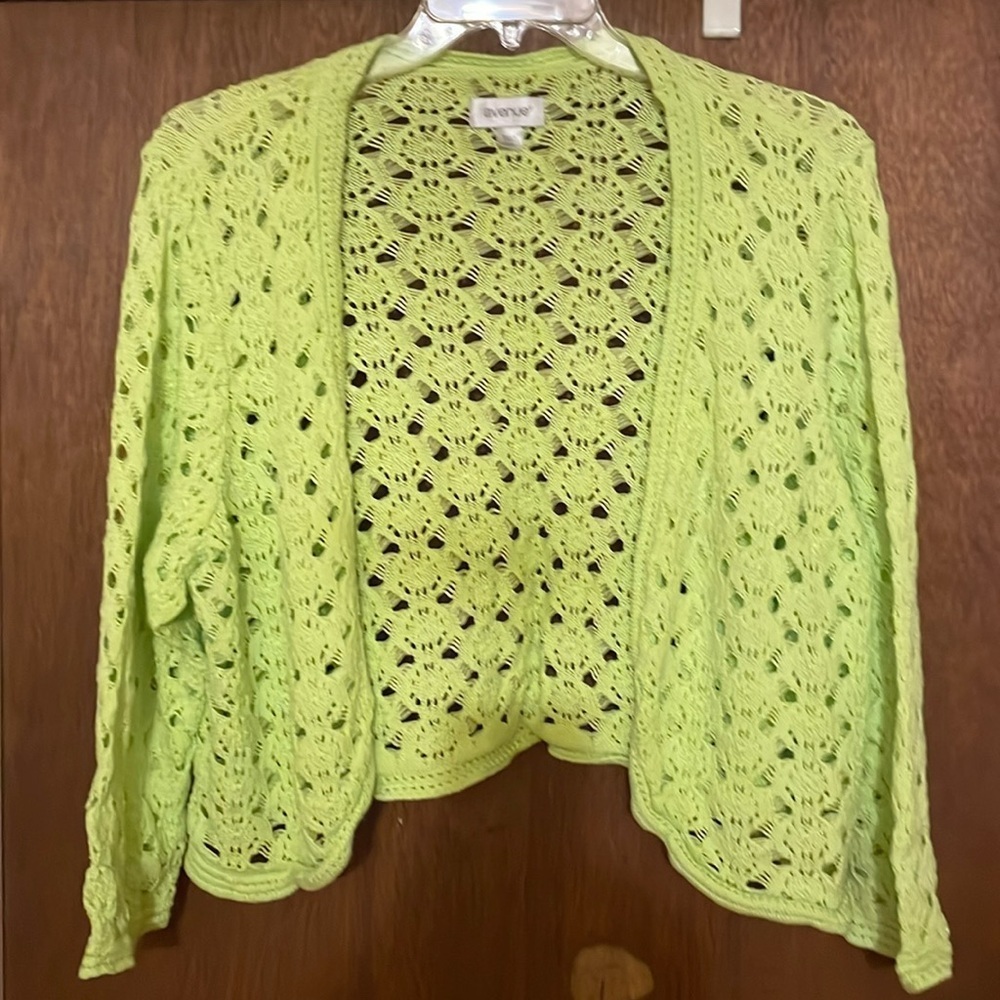 Avenue crochet green cardigan​​​